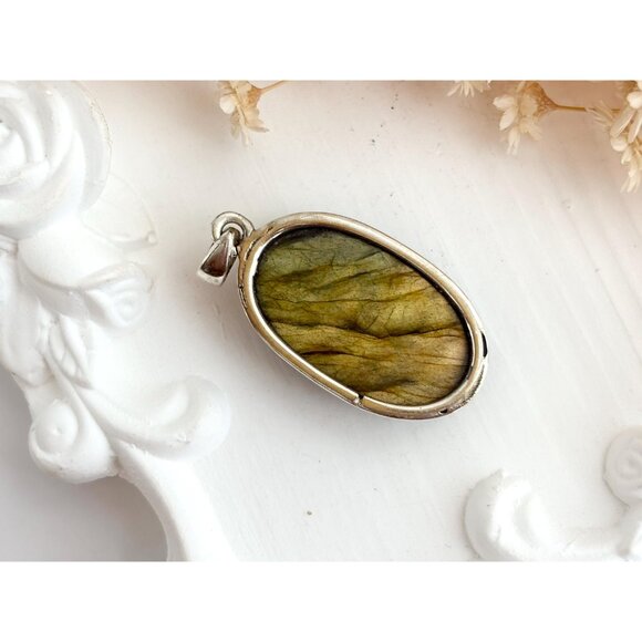Labradorite XL Gemstone Bezel Set Sterling Silver 925 Vintage Statement Pendant - Picture 4 of 10